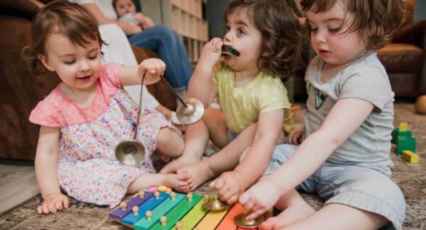 Peuters spelen